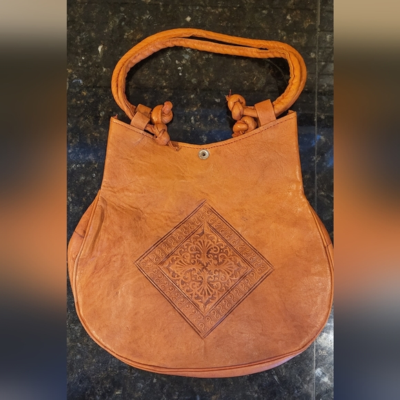 Vintage Tooled/Embossed Tan Leather Purse - Picture 1 of 13